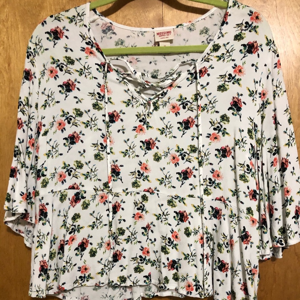 Floral crop flowy shirt